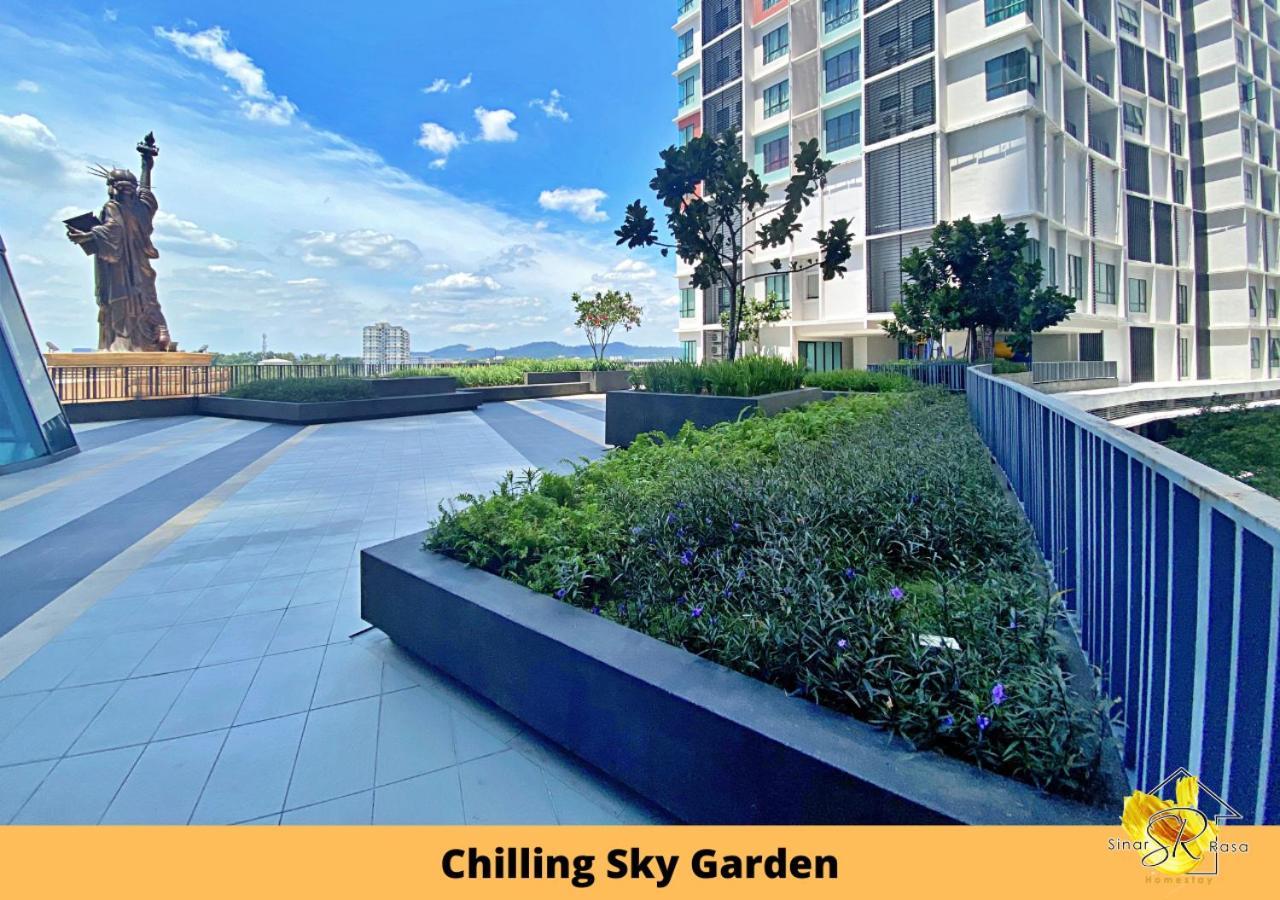 Sinar Rasa Homestay At I-Soho, I-City Шах-Алам Экстерьер фото Chilling Sky Garden